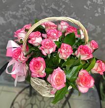 Цветочная композиция из Розы в корзине в Алзамае
