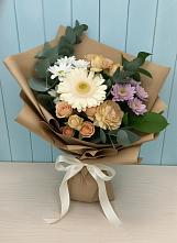 Букет цветов из:  Герберы и Хризантемы в Алзамае