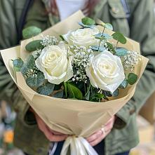 Букет цветов из:  Розы в Алзамае
