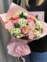 Букет нежные объятья в Алзамае Букет цветов из: Гвоздики, Розы и Хризантемы в Алзамае
