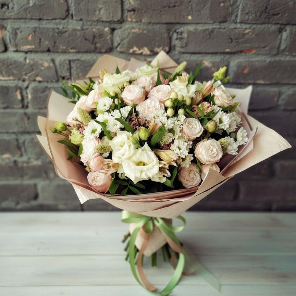 Букет цветов из: Альстромерии, Розы и Хризантемы в Алзамае