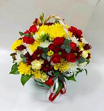 Цветочная композиция из Хризантемы и Розы в корзине в Алзамае