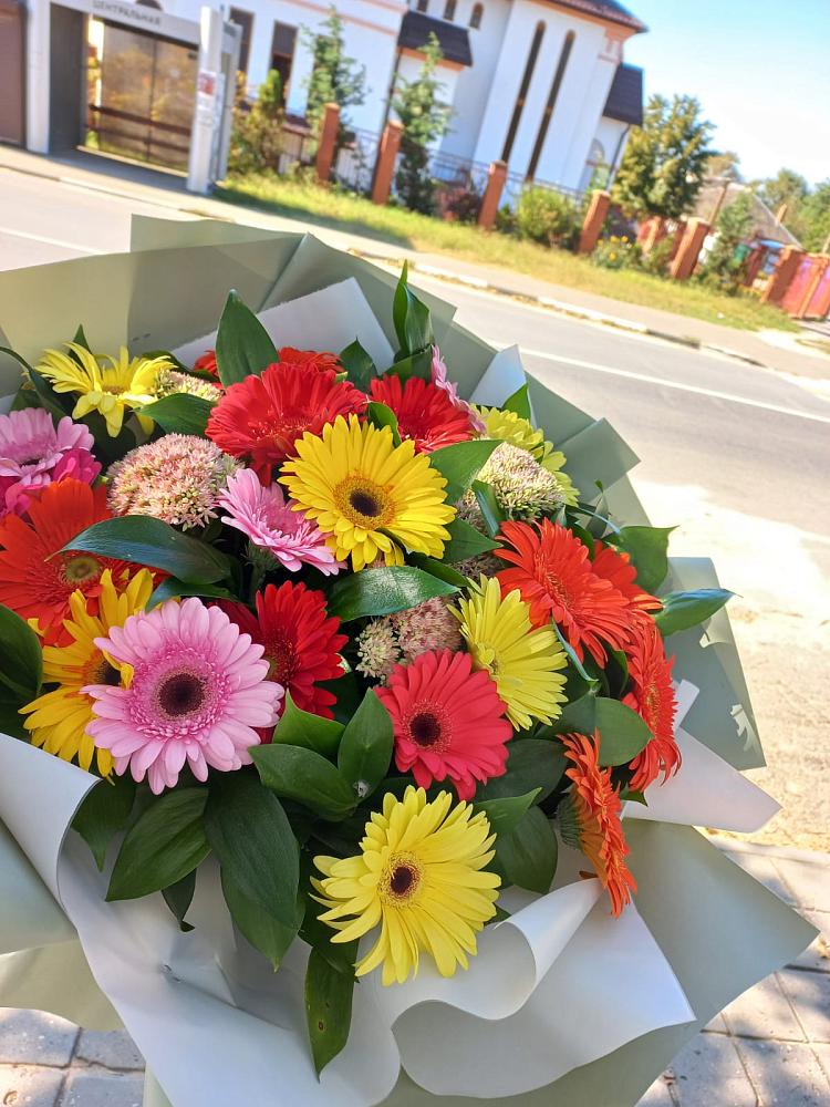 Букет созвездие гербер в Алзамае Букет цветов из: Герберы в Алзамае