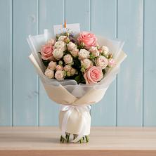 Букет цветов из:  Розы в Алзамае