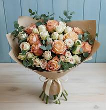 Букет цветов из:  Альстромерии и Розы в Алзамае