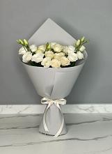 Букет цветов из:  Розы и Лизиантусы в Алзамае